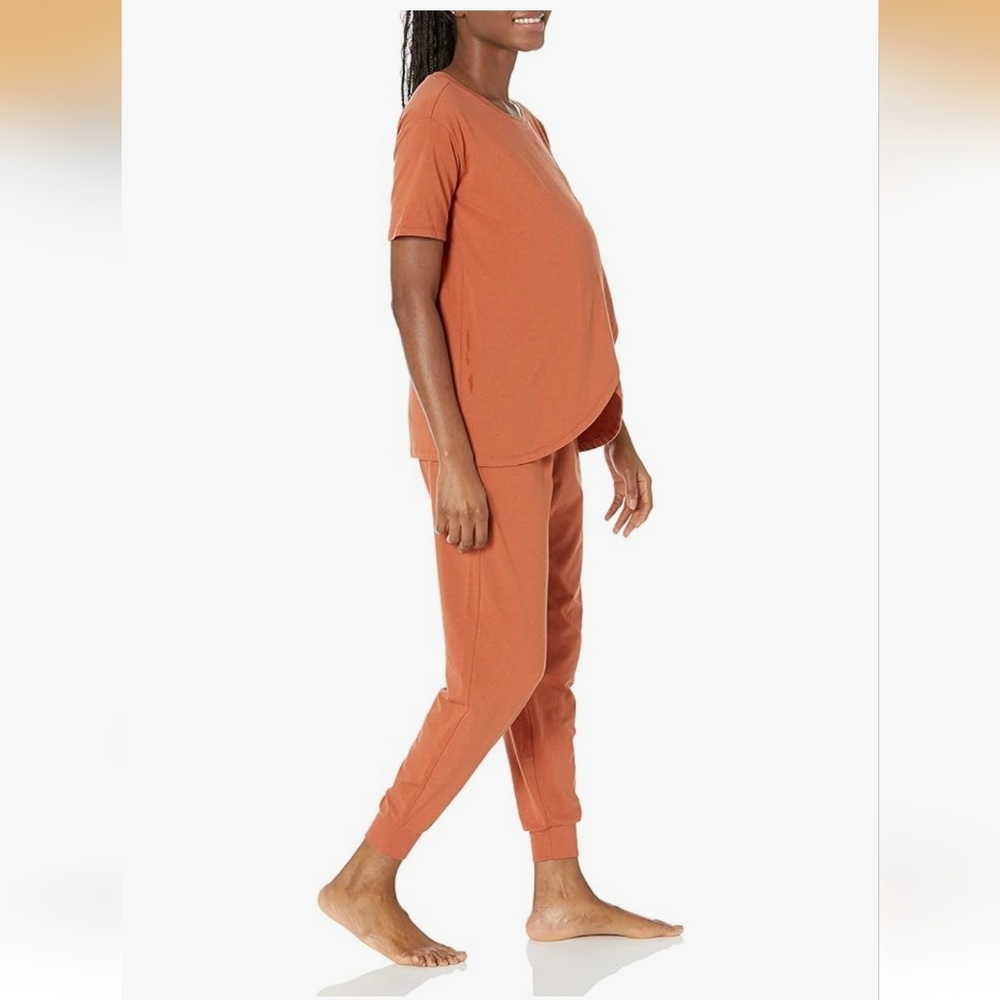 Amazon Essentials Women's Pajama Set - Picture 5 of 14